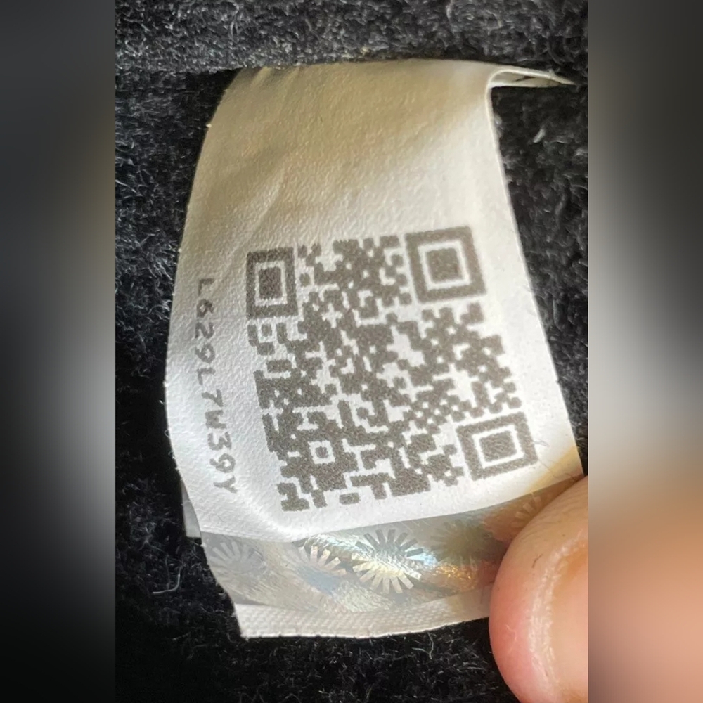 Ugg Designer Sequins Black Shearling Winter Sheep… - image 7